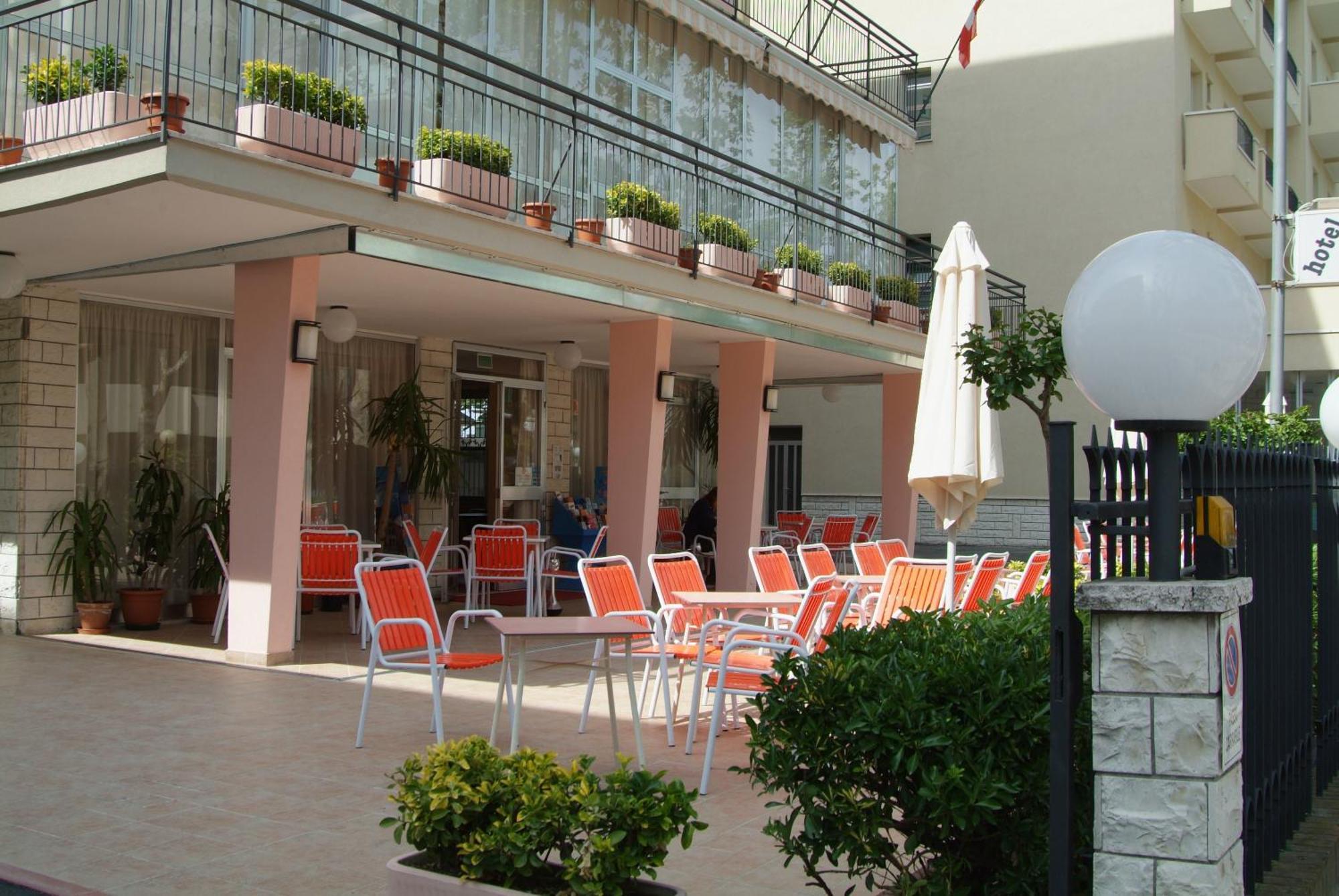 Hotel Euromar Ріміні Екстер'єр фото